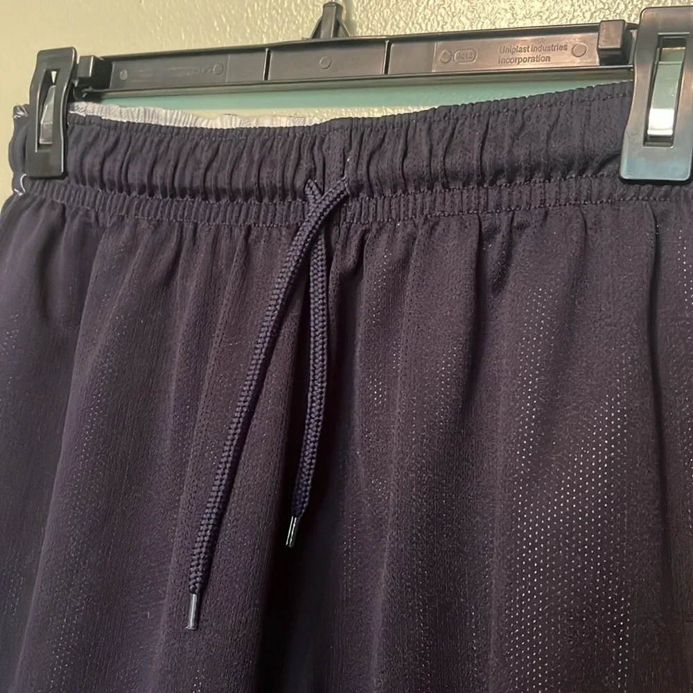 And 1 reversible swimming trunks men’s size small, side pockets, plaid